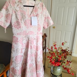 Gal Meet Glam Floral Metallic Dress